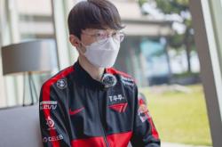 开云下载-关于T1绝地反击V5，Doinb完成帽子戏法的信息