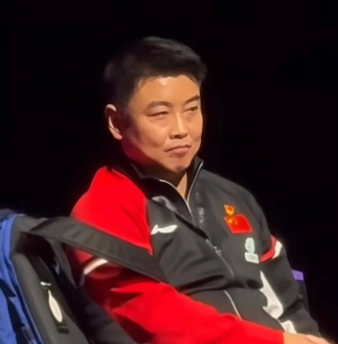 德国乒乓球队横扫波兰乒乓球队，王皓惊艳世界
