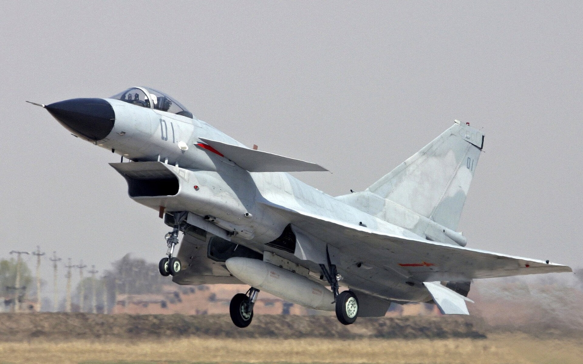 爵士队跨洋击败辽宁队，伦纳德式防守令对手完全无解