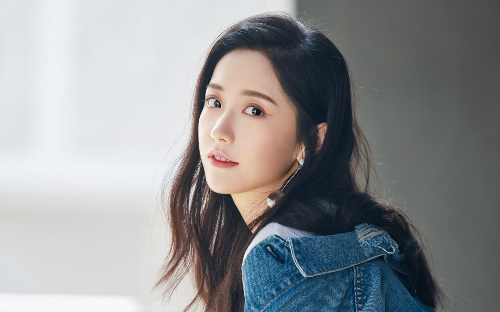 橙衣悬崖边的救世主,伊布如何以一己之力改写荷兰足球命运