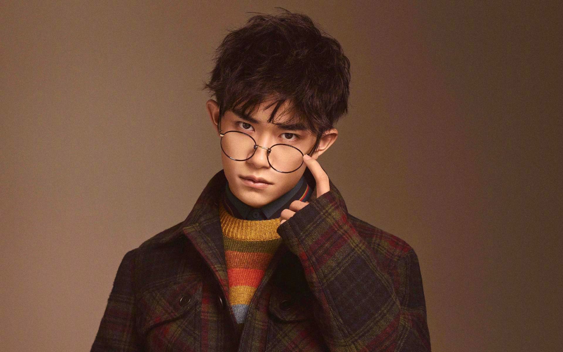 黑马咆哮与铁壁觉醒,奥地利闪电战击溃瑞典,阿坎吉诠释现代后卫霸权